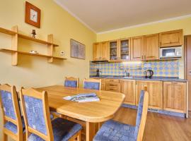 Apartment Horní Mísečky-1 by Interhome, hotelli kohteessa Vítkovice