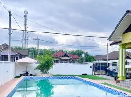 mommy cottage pool homestay