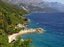 Beachouse Dalmatia in secluded bay, Croatias best