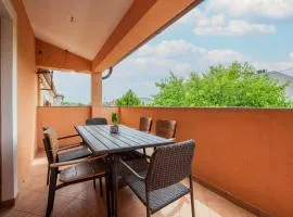 Beautiful Apartment In Sisan With Wifi