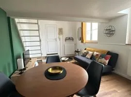 Charmant Duplex parking possible