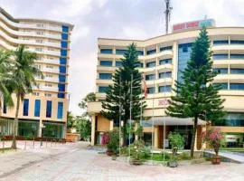 Hon Ngu Hotel Cua Lo Beach