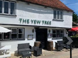Stay and Relax at The Yew Tree, hotel dicht bij: Luchthaven London Stansted, Manuden