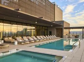 Global Luxury Suites at Downtown Phoenix