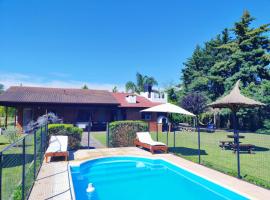 Las palmeras, hotel v destinaci Villa Lía