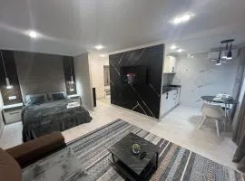 Алиханова 10А