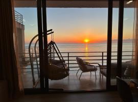 Gonio N1003 Beachfront 4Bedroom apartment Sea and Mountain view, hotel in Gonio