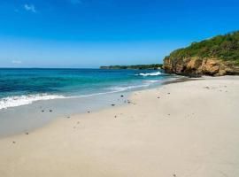 Departamento Sol y Mar Punta Mita, Beach Front、Higuera Blancaのホテル