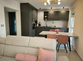 Luxury Apartments Marina View