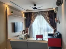 Univ 360 Seri Kembangan - Cozy Homestay Free Wifi - Netflix - Prime Video