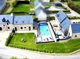Deux gites a la campagne 14 pers piscine jacuzzi, hotel a Bourg-Blanc
