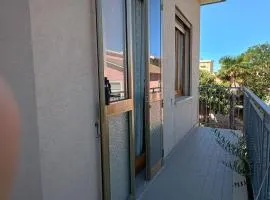 SE118 - Senigallia, ampio trilocale con balcone