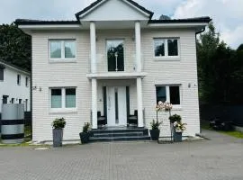 Modern living in Hamburg-Wandsbek SELF CHECK-IN 2x Schlafzimmer 1x Schlafsofa
