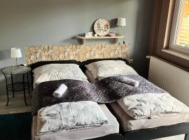 Páfrány Vendégház, hotel a Szálka