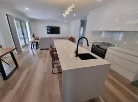 Large Brand New Executive Home in Hervey Bay