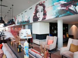 Hotel Indigo Berlin - East Side Gallery