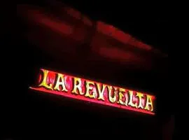 La Revuelta
