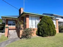 Conns Cottage - Bring your own linen