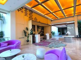 ํ๋ผ์ผ์ ์์นํ ํธํ
ILLIRA Lite Praya Lombok