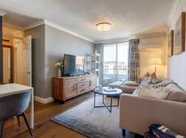 Central Hidden Gem - Fremantle Apartment