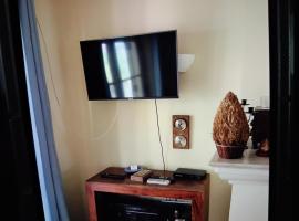 Nice flat in pretty condo, acomoda&ccedil;&atilde;o em condom&iacute;nio em Quarteira