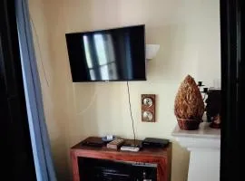 Nice flat in pretty condo