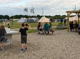 Fallow Fields Camping, Selson Farm