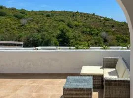 Appartement familial avec balcon et piscine