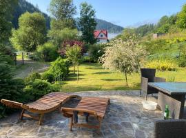Nad Strumykiem APARTAMENT、Ochotnica Dolnaのホテル