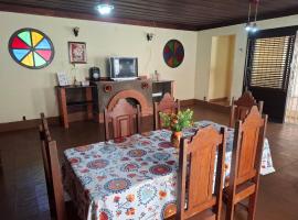 Moka Refúgium-Casa de praia aconchegante e espaçosa, hotel i Belém