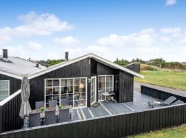 Lovely Spa House - 1006, hotel con tinas de hidromasaje en Hvide Sande