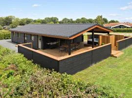 4 Bedroom Amazing Home In Sydals