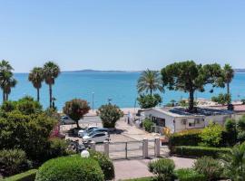face à la mer, ξενοδοχείο σε Cros-de-Cagnes