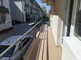 Apartament spatios 2 camere Militari cu parcare inclusa