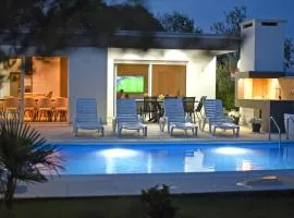 Holiday Home Maslina