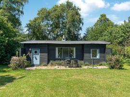 3 Bedroom Amazing Home In Gilleleje, hotel v destinaci Gilleleje