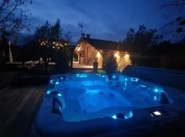 KÄBANE 54, Lodge avec spa au bord de l'eau