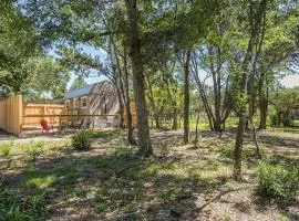 Spacious Resort with 2 Cabins on 3 Acres
