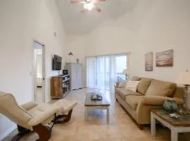 Updated Open Sea Woods Veranda. Walking Distance to Beach - SV227