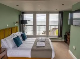 Marine Rooms