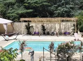 Ile des Plaisirs, Chambre Adults Only, Piscine au Sel, Jacuzzi, Petit Dejeuner Tropical Offert