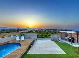 Villa Xenia, Private Pool, Hot Tub, BBQ, Sunset View