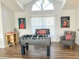 Stunning Intercoastal Waterfront Private Pool Foosball Table Tennis by Vacation Your Way