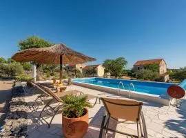 Gorgeous Home In Gornje Ceranje