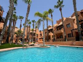 Aloha Beach Front Family&Friends Apartment, hotel a Los Alcázares