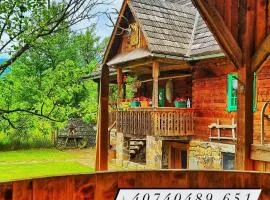 Pajisti Verzi / Green Meadows Guest House