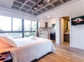 Chic And Comfortable Loft In Villa Morra