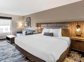 Best Western Plus Bourbonnais Hotel & Suites
