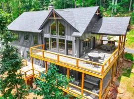 Modern Nellysford Getaway with View Deck and Fire Pit