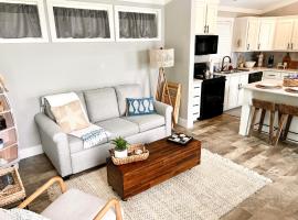 The Little Getaway-Sleeps 4, Firepit, Pet friendly, hotel s parkovan&iacute;m v destin&aacute;cii Pottsboro